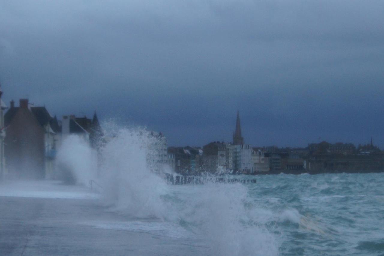 Saint Malo, Le Pont, Maison Plage A 100M Villa Екстериор снимка